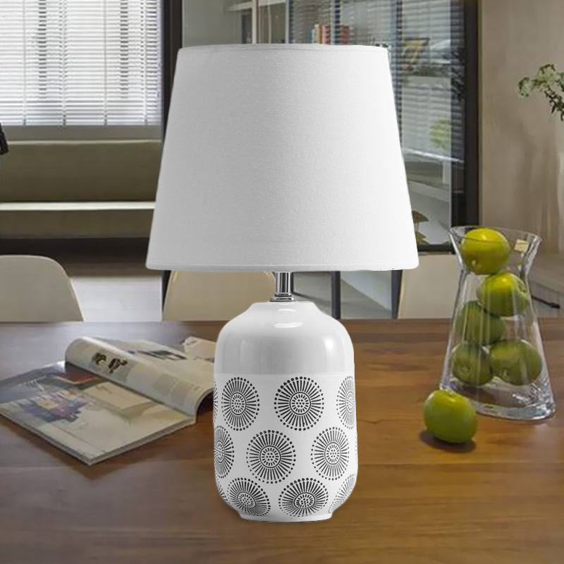 Keramische taps toelopende tafellamp minimaal 1 lamp wit/roze afwerking nachtlicht met stofschaduw voor woonkamer