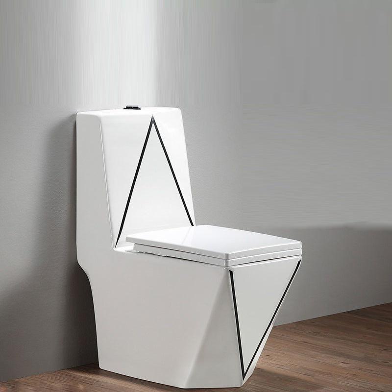 Traditional Floor Mounted Toilet Seat Included Toilet Bowl for Bathroom