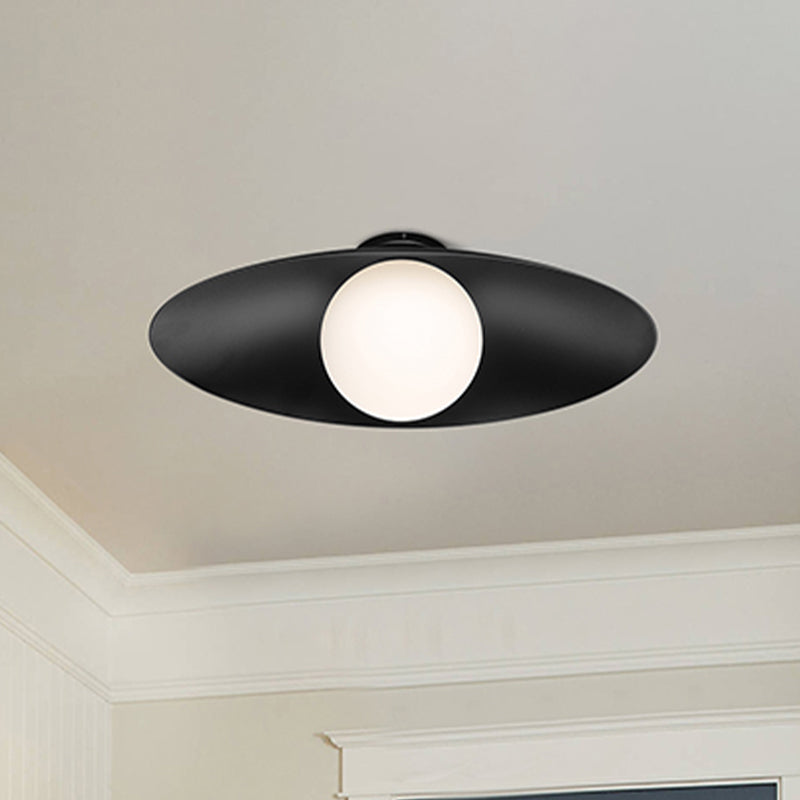 Plafonnier de couloir à 1 lumière en verre dépoli à montage encastré Orb simple en noir/blanc avec abat-jour ovale en métal