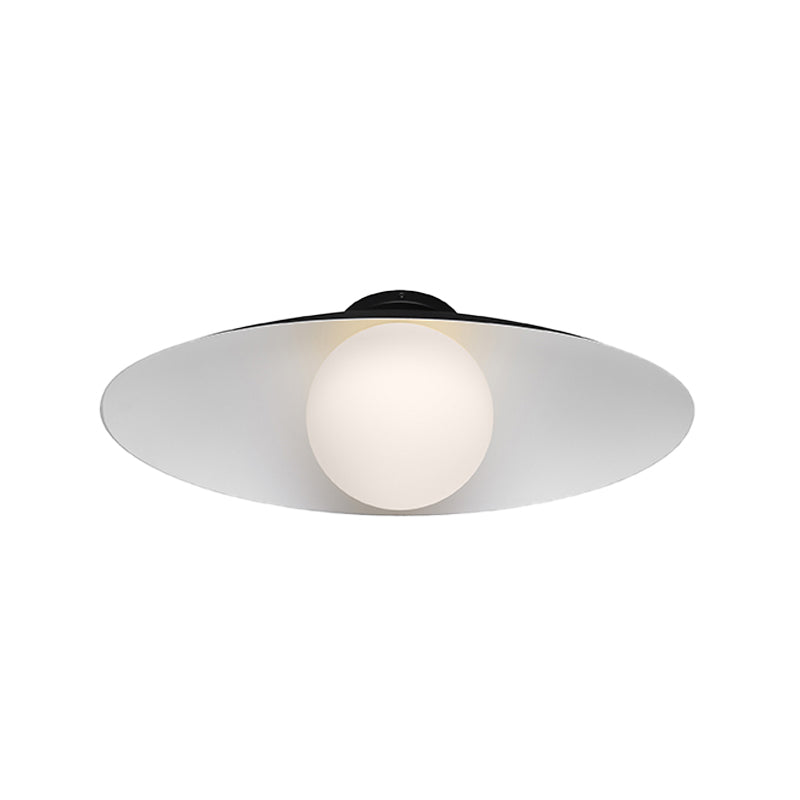Plafonnier de couloir à 1 lumière en verre dépoli à montage encastré Orb simple en noir/blanc avec abat-jour ovale en métal