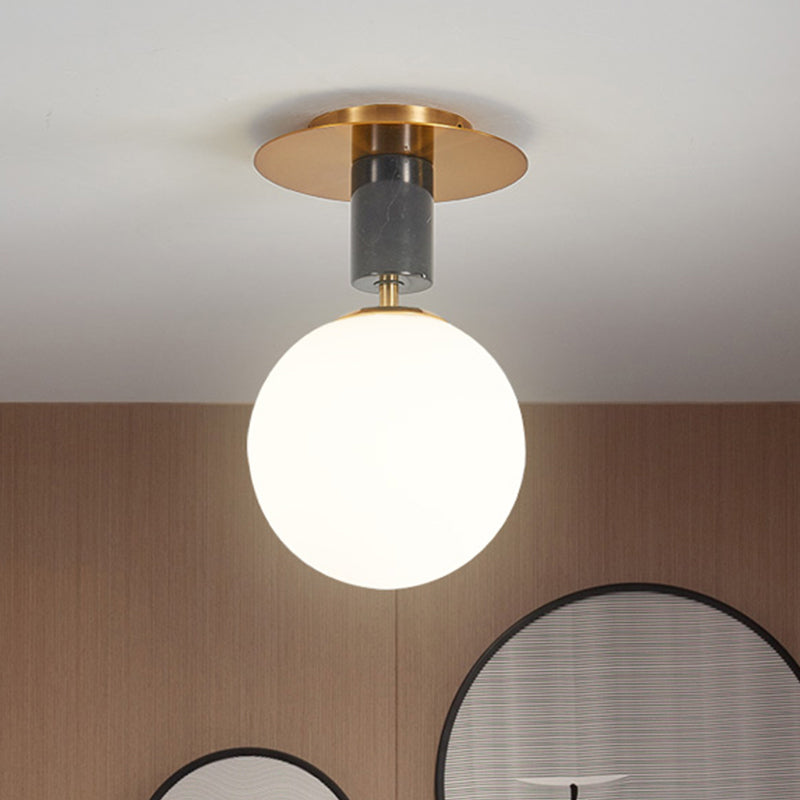 Plafonnier sphérique en verre givré, luminaire minimaliste à 1/2 lumières, doré, pour chambre à coucher