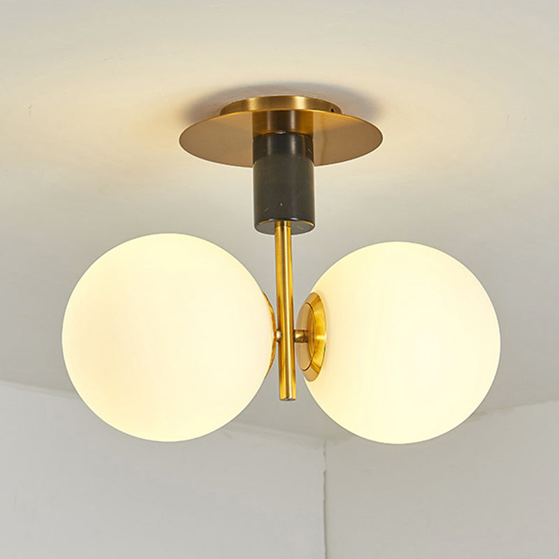 Matglazen bolvormige inbouwverlichting Minimalistisch 1/2-licht plafondgemonteerd armatuur in goud voor slaapkamer