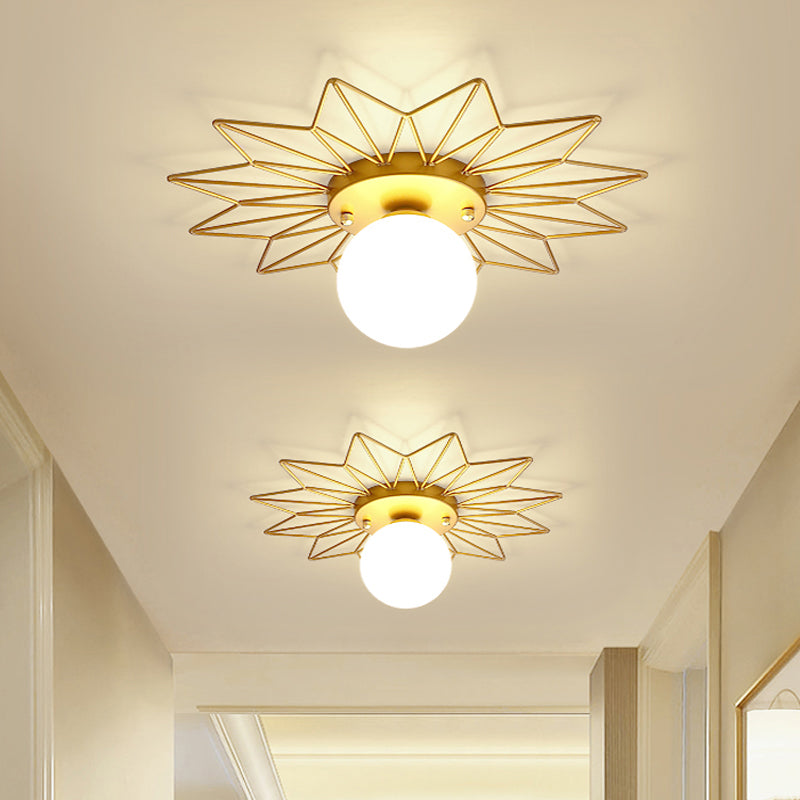 Industrial Ceiling Light Creative Flush Mount Ceiling Light Fixture with Glass Shade
