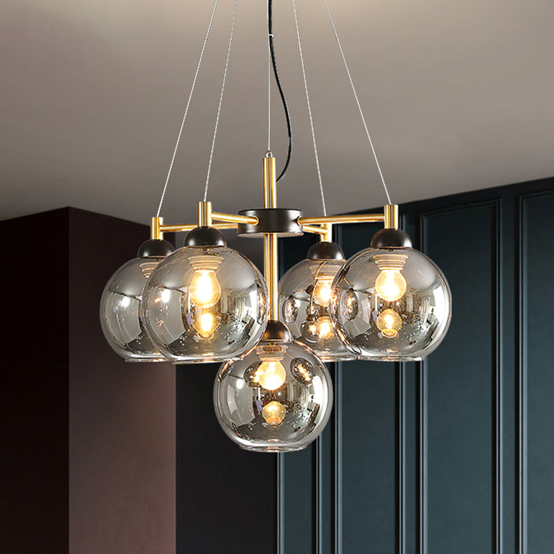 Amber / Smoke Grey Glass Spherical Chandelier Light Modernisme 5 têtes Black Finish Pendant Lighting Ayémorrat