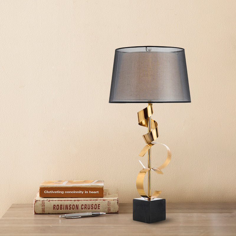 Barrel Table Light Modernist Fabric 1 Head Bedroom Nightstand Lamp in Black and Gold with Spiral Silk Ribbon Deco