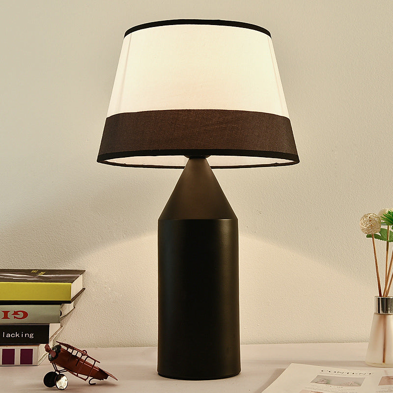 Modernism Pencil Shape Desk Light Metal 1-Bulb Bedside Fabric Nightstand Lamp in Black