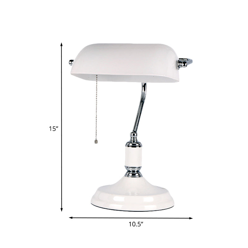Table de nuit à demi-cylindre classique clair verre blanc 1-Light Light Pull Chain Desk Lampe