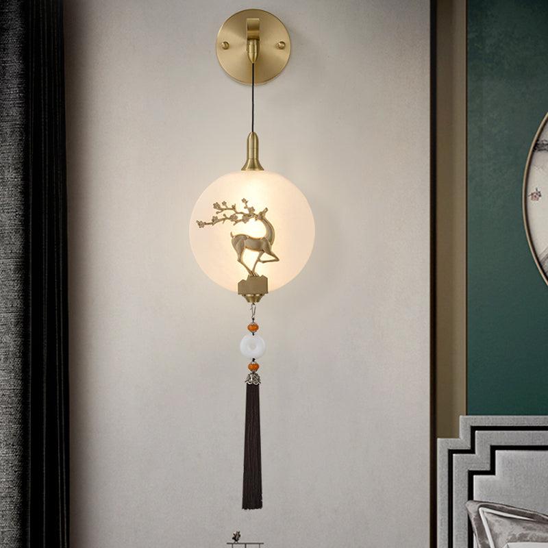 Contemporary White Shade Wall Sconce Lighting Glass Shade Wall Lamp for Living Room