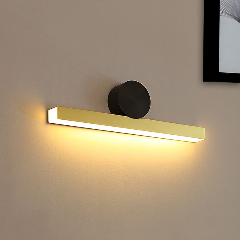 Einfache lineare Waschtischwandhalterung Leuchtmetall LED Schlafzimmer Lampe mit schwarzer Röhrchen -Rückplatte in goldenem, weißem/warmem Licht