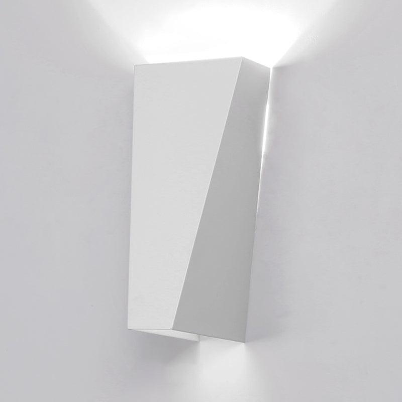 LED Wall Lamp Modern Style Wall Mount Lamp with Iron Shade for Bedroom