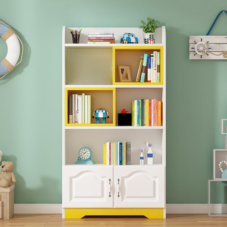 Scandinavian Standard Kids Bookcase Manufactured Wood Shelf in Matte