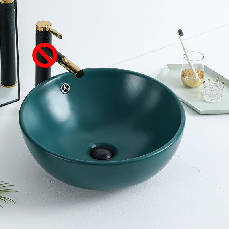 Modern Bathroom Sink with Pop-Up Drain Porcelain Round Vessel Lavatory Sink