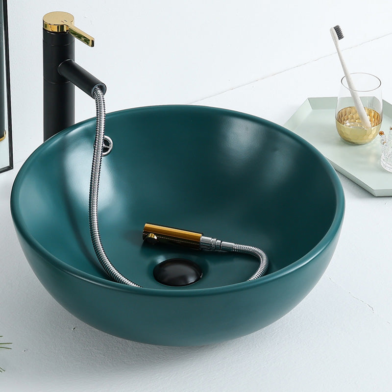 Modern Bathroom Sink with Pop-Up Drain Porcelain Round Vessel Lavatory Sink