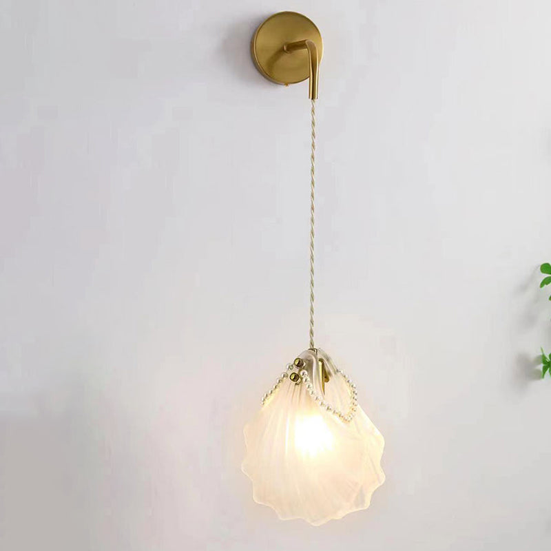 Contemporary Glass Wall Mounted Lighting 1-Light Wall Lamp for Bedroom