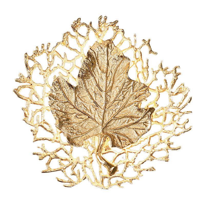 Metal Shade Wall Lamp Modern Style Unique Gold Shape Wall Mounted Lighting for Bedroom