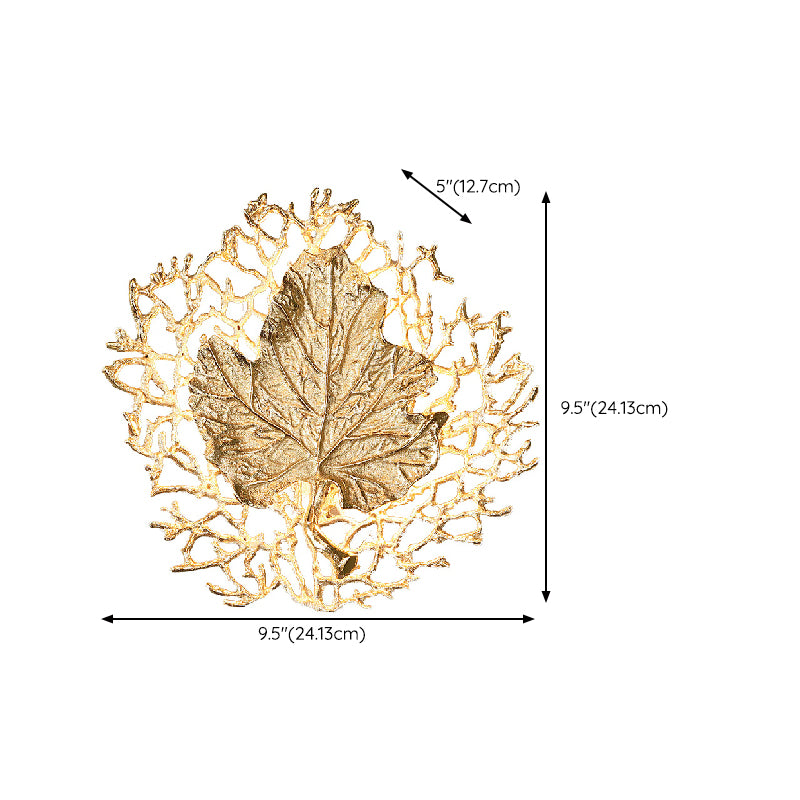 Metal Shade Wall Lamp Modern Style Unique Gold Shape Wall Mounted Lighting for Bedroom