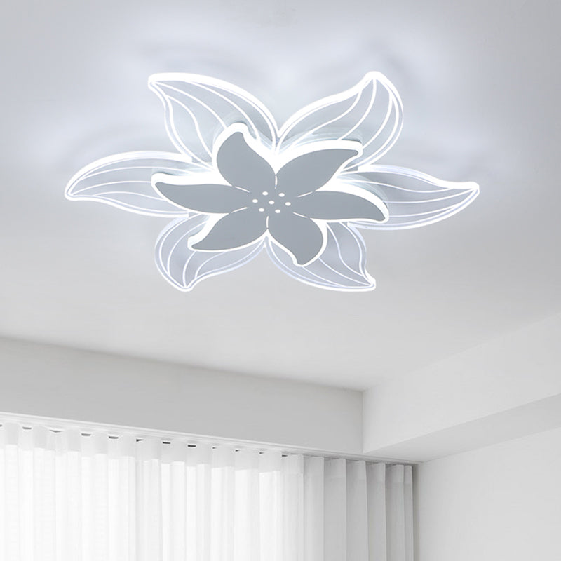 Starfish Acrylic Ceiling Flush Mount Modernist LED White Flushmount Lighting in Warm/White Light, 16.5"/20.5" W