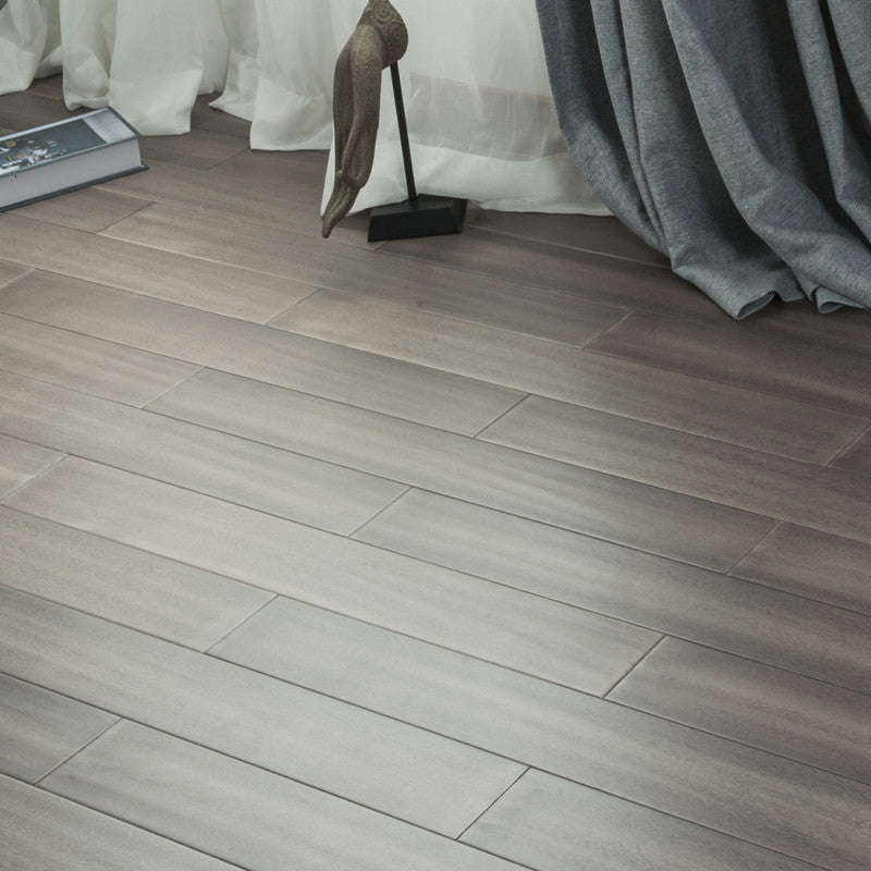 Hardwood Flooring Solid Wood Interlocking Rectangle Wood Flooring