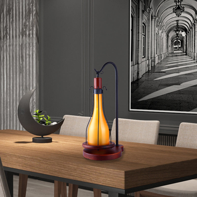 Bouteille de chambre à coucher Éclairage Éclairage Style Verre jaune Verre 1-Head Copper Finish Table Light With Wood Base
