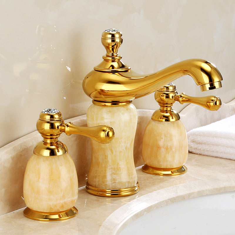 Traditional Wide Spread Bathroom Faucet Elegant Lavatory Faucet