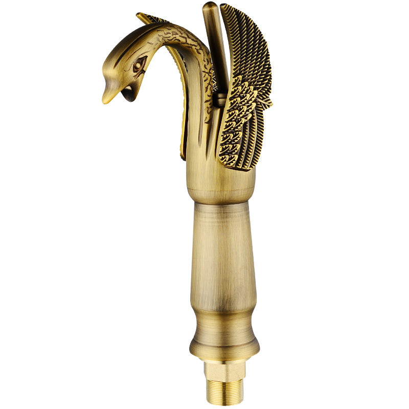 Traditional Wide Spread Bathroom Faucet 1-Handle Lavatory Faucet