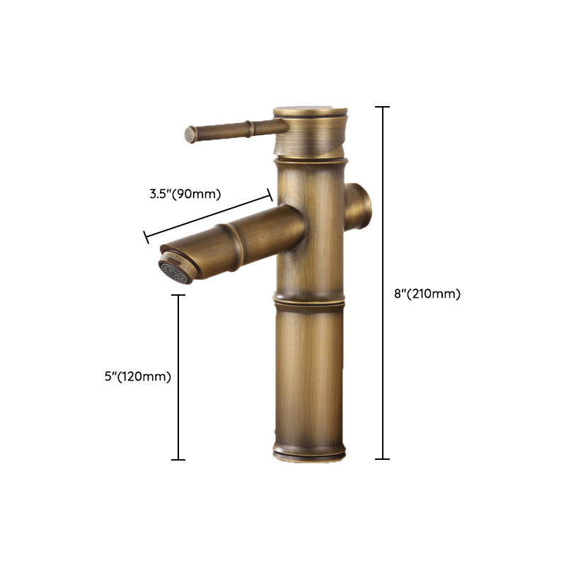 Vintage Wide Spread Bathroom Faucet 1-Handle Lavatory Faucet