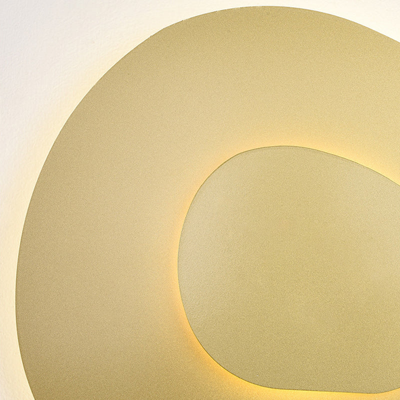 Contemporary Single White/Golden Wall Mounted Sconce Metal Statement Wall Light