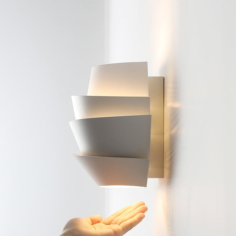 Contemporary 2-Light White Wall Mounted Sconce Metal Unique Wall Light