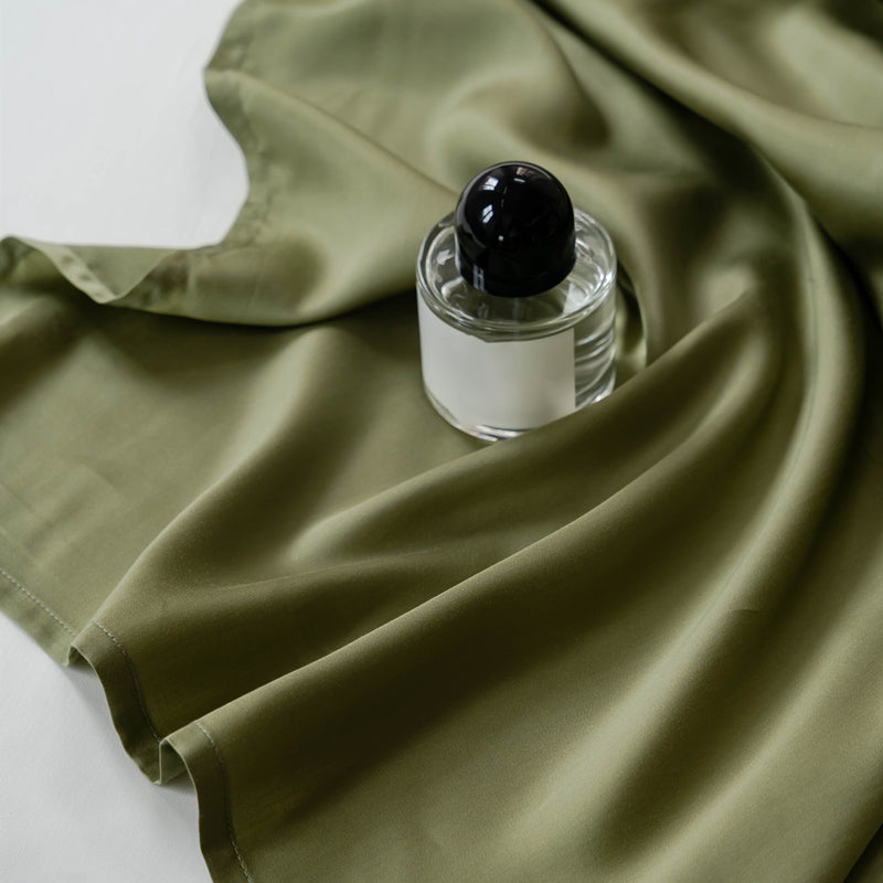 Bed Sheet Solid Color Breathable Non-pilling Skin-friendly Bed Sheet Set