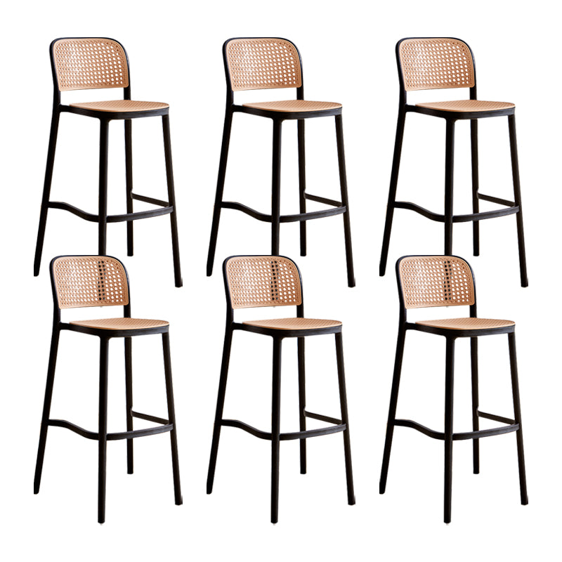 Modern Style Plastic Counter Stool Low Back Barstool with Footrest
