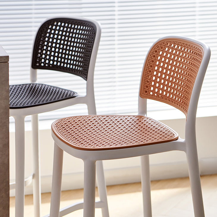 Modern Style Plastic Counter Stool Low Back Barstool with Footrest