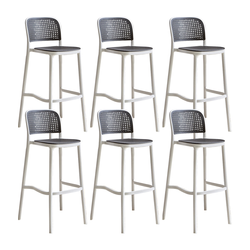 Modern Style Plastic Counter Stool Low Back Barstool with Footrest