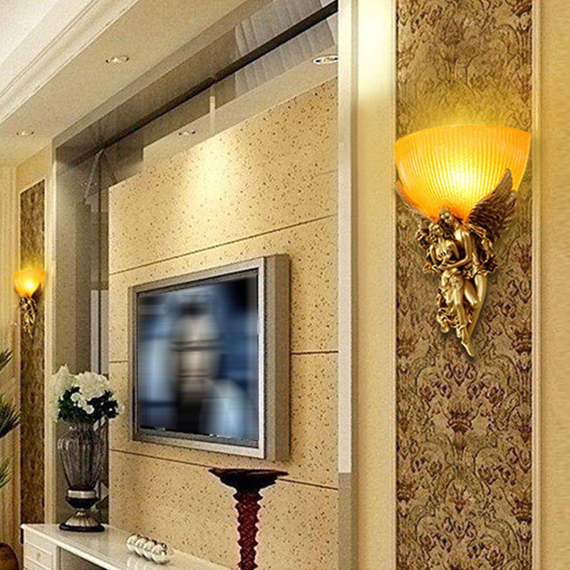 Geometric Wall Light Fixture Modern Resin 1 Light Wall Sconce in Gold