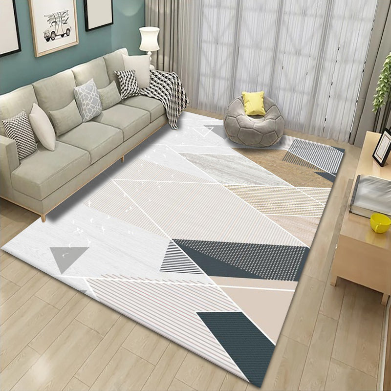 Simplicity Diamond Rug Beige Polyester Area Rug Stain Resistant Rug for Bedroom