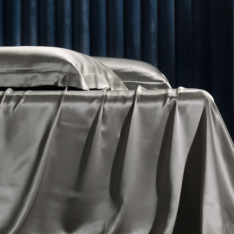 Elegant Silk Bed Sheet Wrinkle Resistant Non-Pilling Soft Bed Sheet