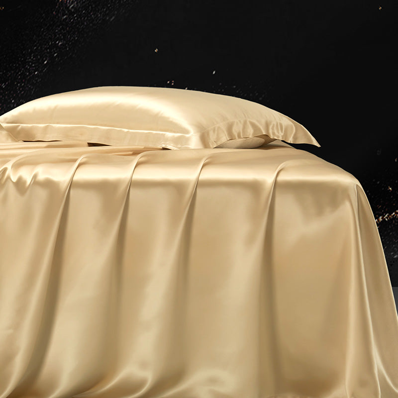 Elegant Silk Bed Sheet Wrinkle Resistant Non-Pilling Soft Bed Sheet