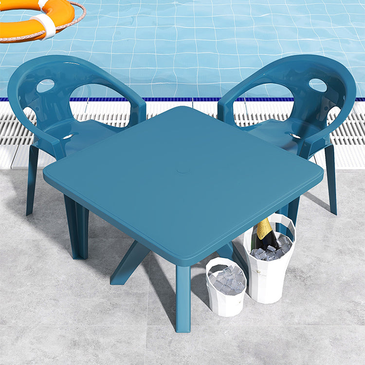 Waterproof Courtyard Table Modern Square Shape Plastic Outdoor Table