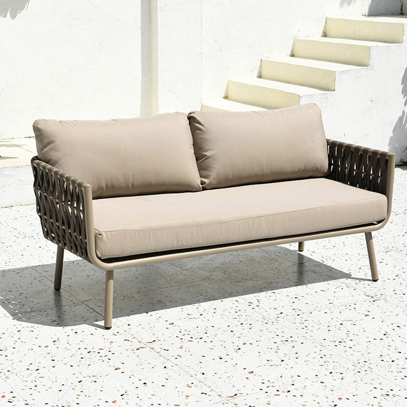 Minimalistic Metal Outdoor Patio Fade Resistant Sofa Patio Sofa with Cushions