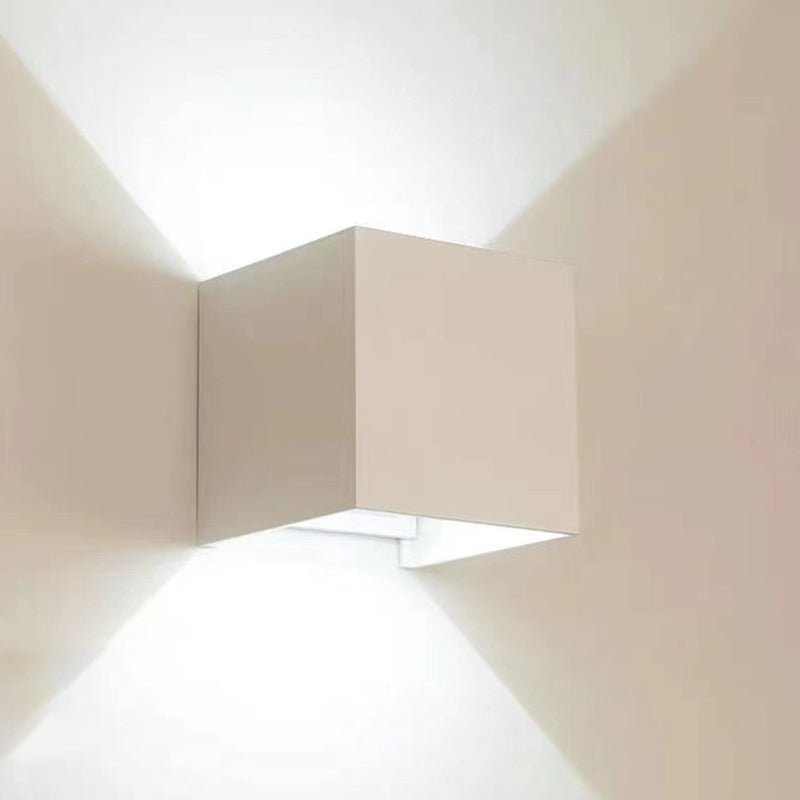 Modern Square Wall Lamp Simplicity Metal Wall Mounted Light Fixture