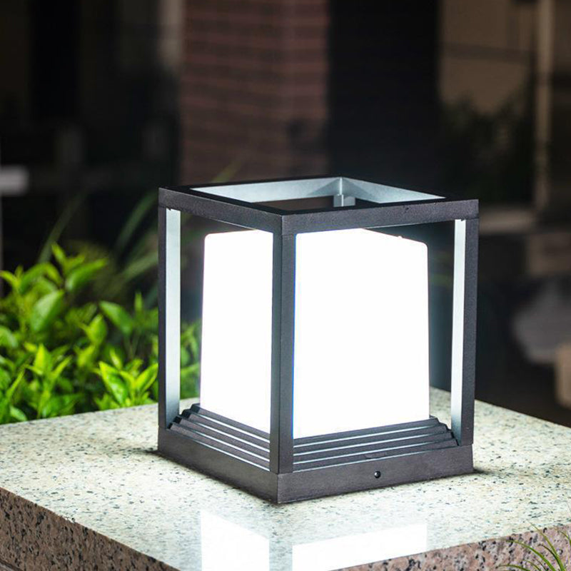 Square LED Pillar Lamp Metal Waterproof Outdoor Light for Garden