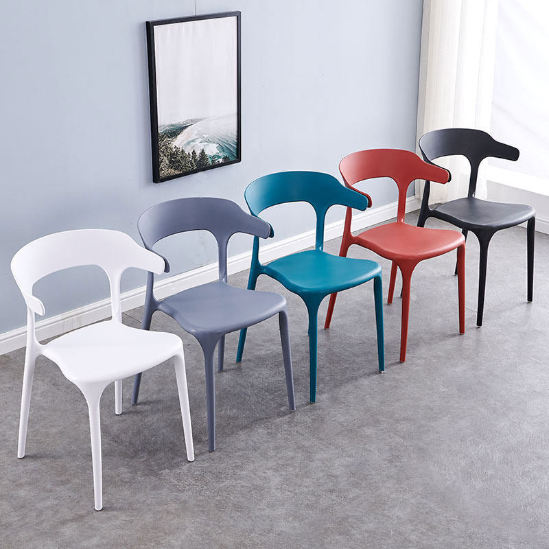Nordic Armrest Stackable Acrylic Chair with Acrylic Legs for Dining Room