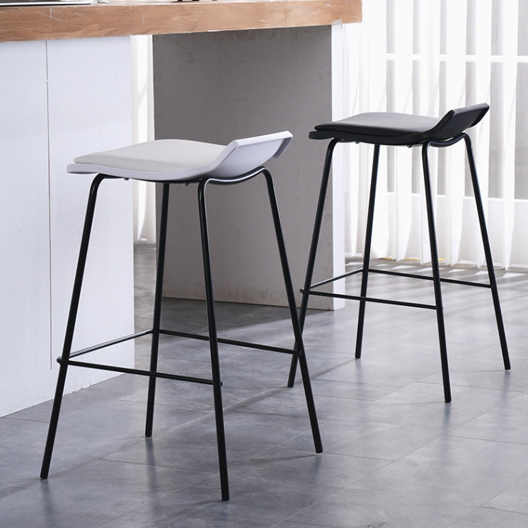 Industrial Style Metal Bar Stool Footrest Counter Stool for Restaurant