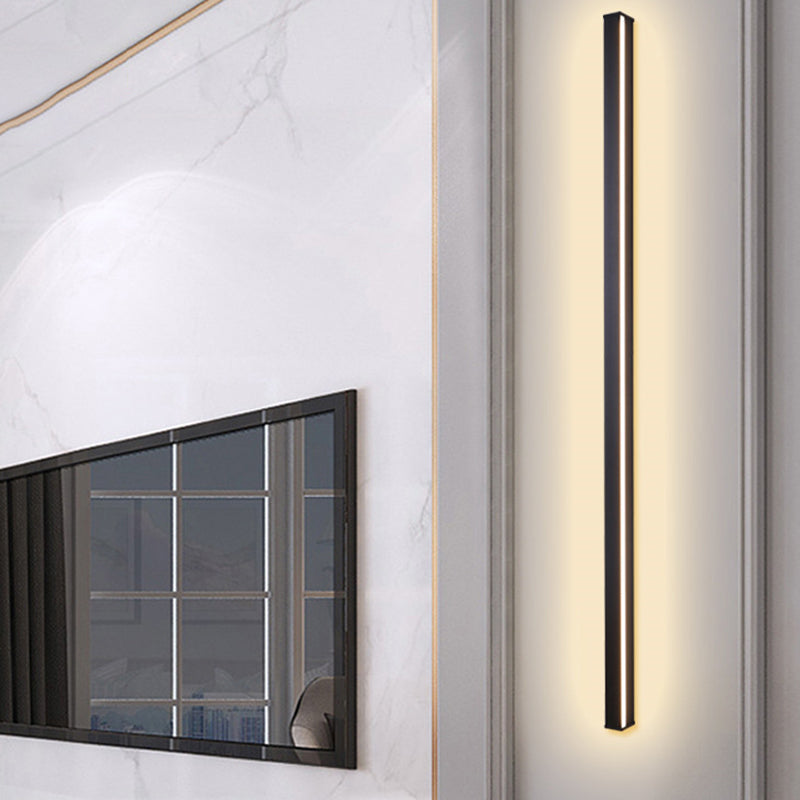 Linear Shape Metal Wall Sconces Modern 1-Light Wall Mount Light Fixture in Black
