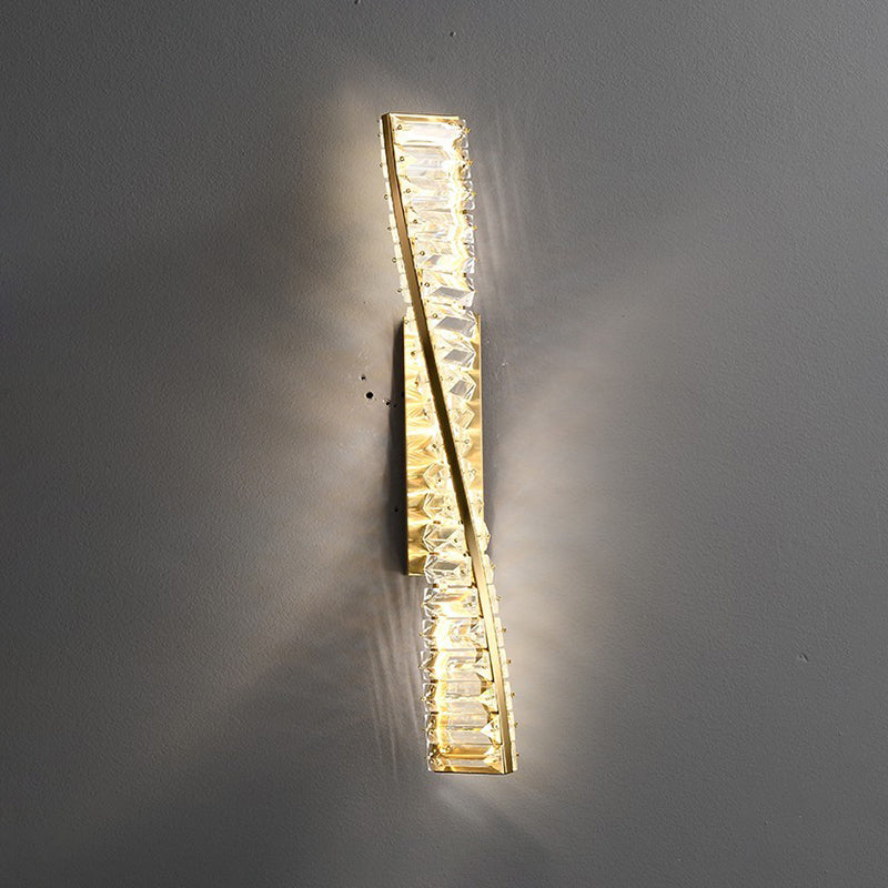 Geometric Shape Metal Wall Sconces Modern 1-Light Wall Mount Light Fixture in Gold