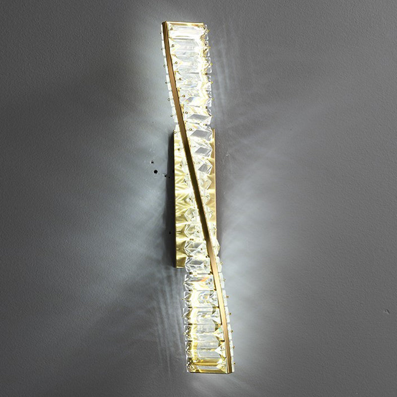 Geometric Shape Metal Wall Sconces Modern 1-Light Wall Mount Light Fixture in Gold