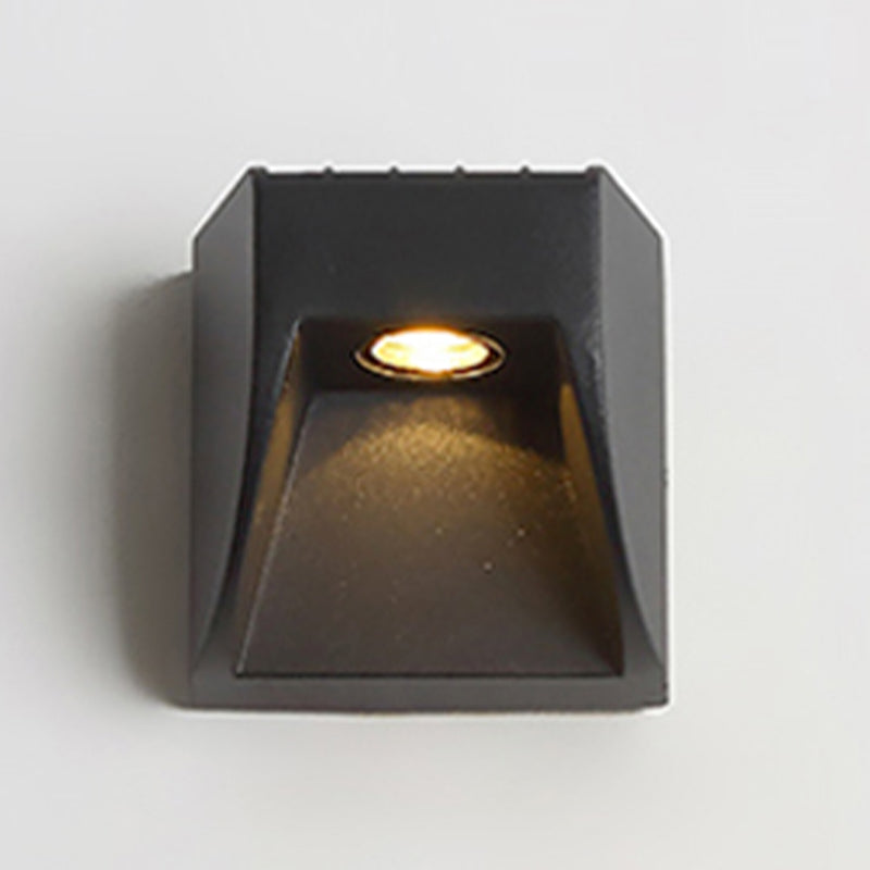 Geometric Shape Metal Wall Sconces Modern Multi-Lights Wall Mount Light Fixture in Black