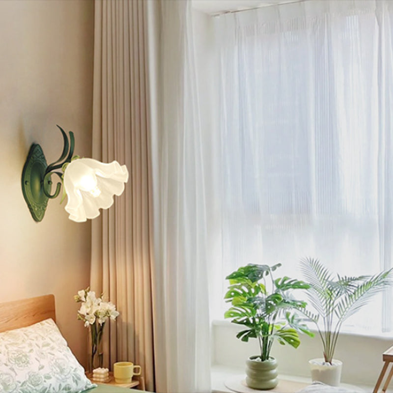 Flower Shape Metal Wall Sconces Modern 1/2-Lights Wall Mount Light Fixture in Green