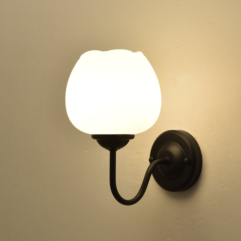 Modern Simple Vanity Light Ball Shape Vanity Lamp with Glass Shade for Shower Room