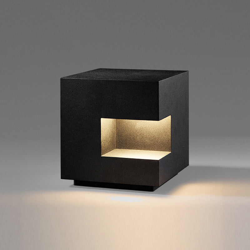 Black Square Pillar Lamp Waterproof Outdoor Light for Courtyard