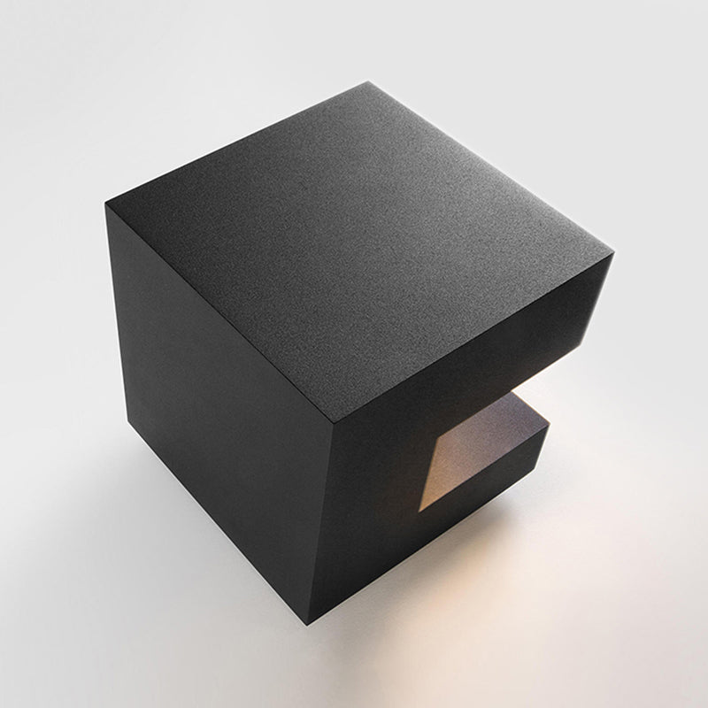 Black Square Pillar Lamp Waterproof Outdoor Light for Courtyard